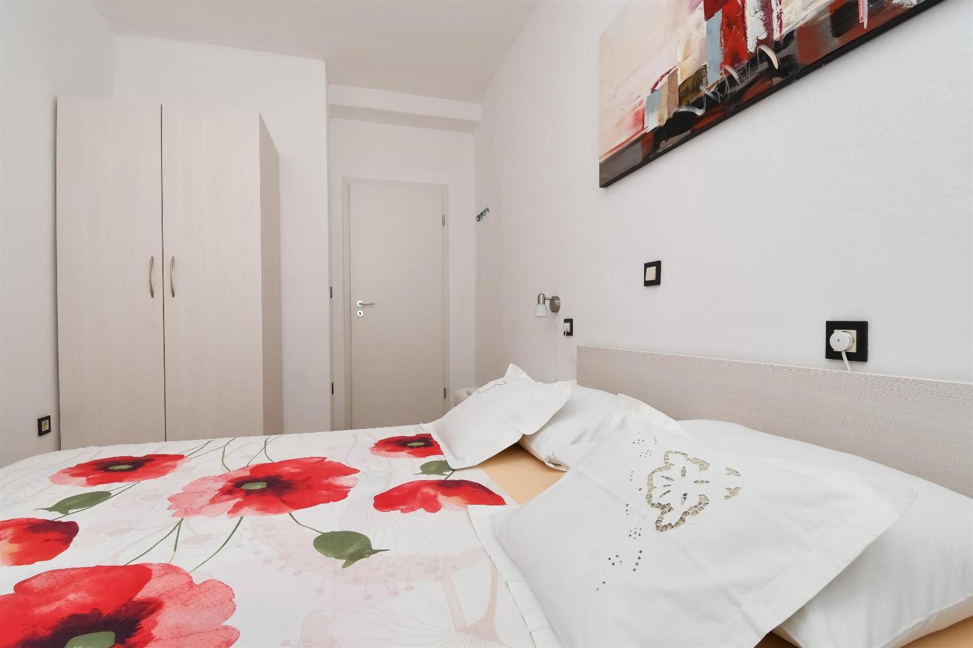 מאקרסקה Apartment Joviz מראה חיצוני תמונה