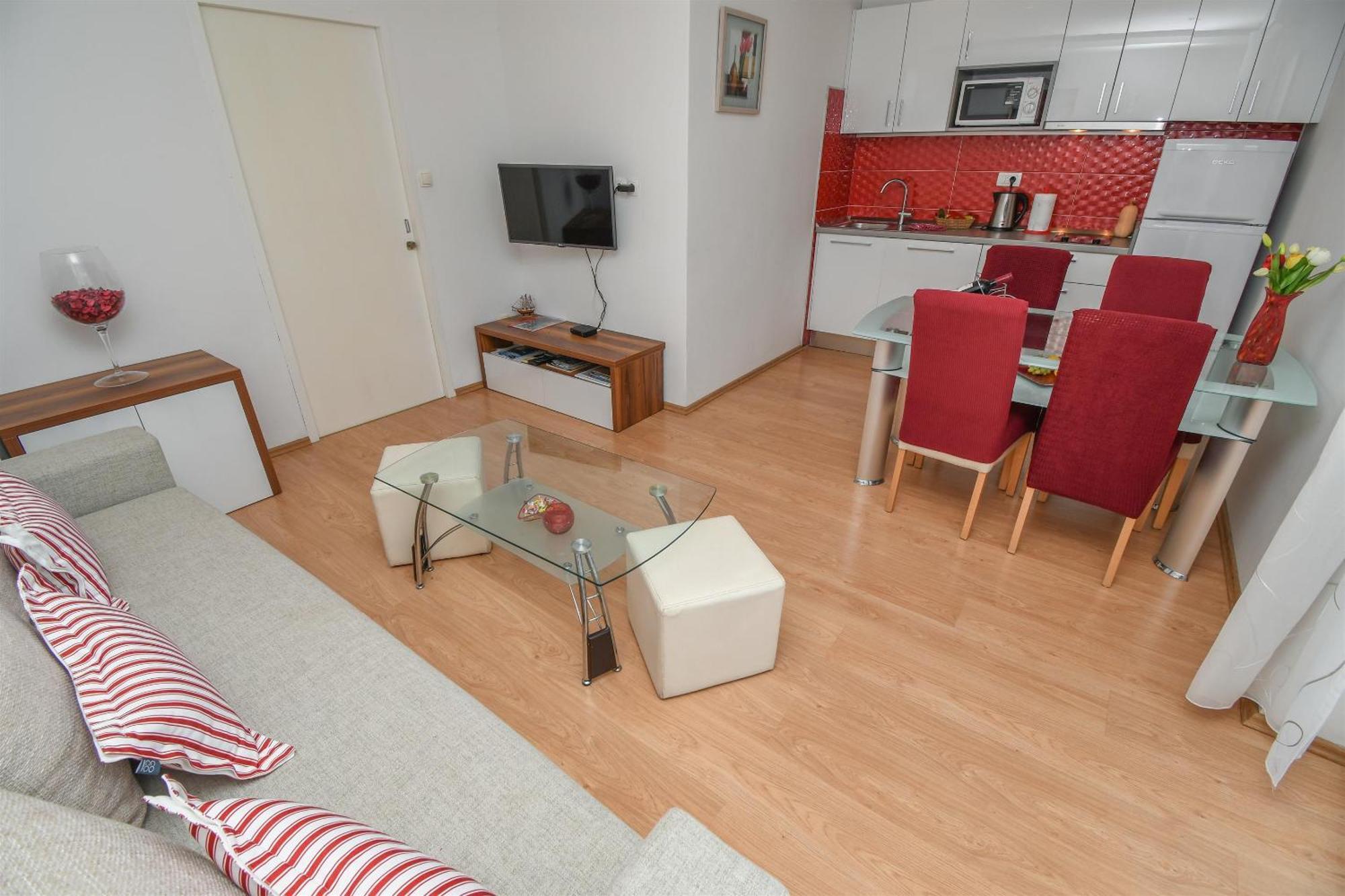 מאקרסקה Apartment Joviz מראה חיצוני תמונה